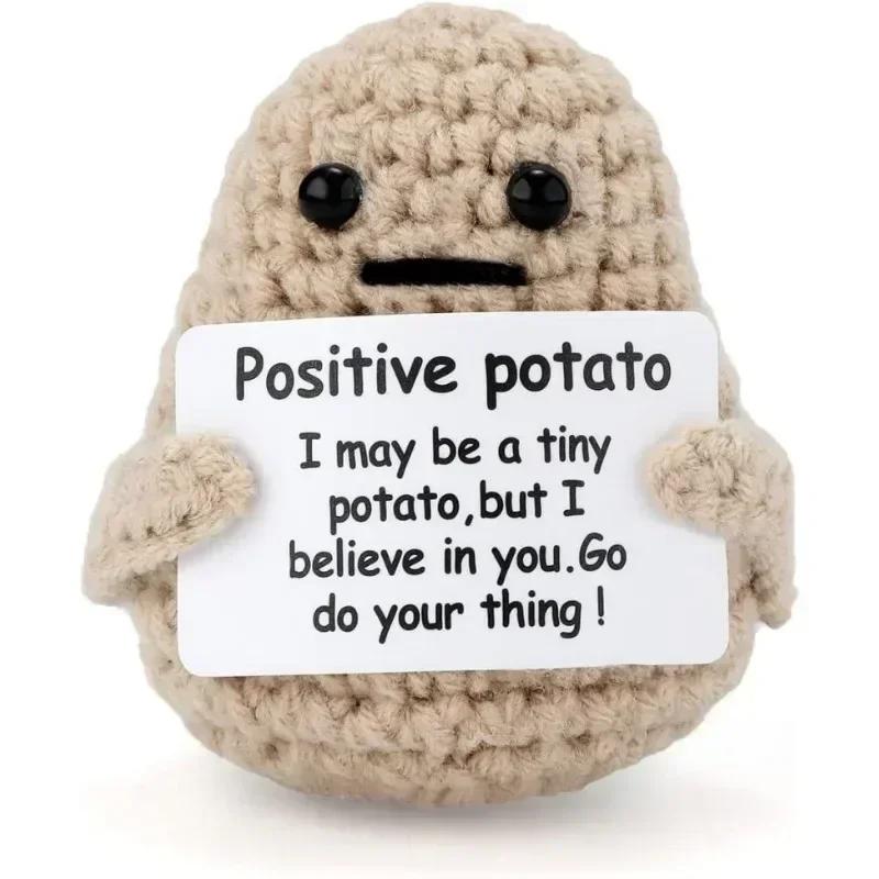 Nouvelle mini poupée tricotée en laine faite à la main avec une pomme de terre à énergie positive, cadeau de Noël amusant, décoration de la maison