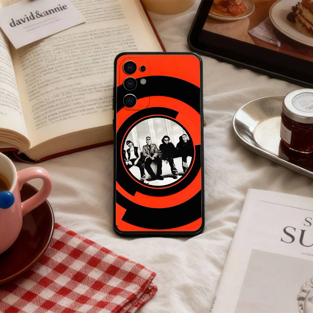 Etui Na Telefon Band U-U2 Do Samsung S 25,24,23,22,30,21,10,9,Ultra,Plus,Lite,FE,4,5 G Miękkie Czarne Etui