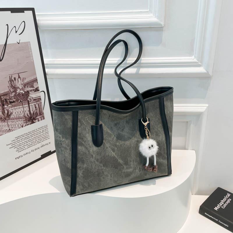 

Новая модная повседневная вместительная сумка-тоут для поездок на работу, простая универсальная сумка через плечо с ретро-трендом и темпераментом для женщин no pendant серый