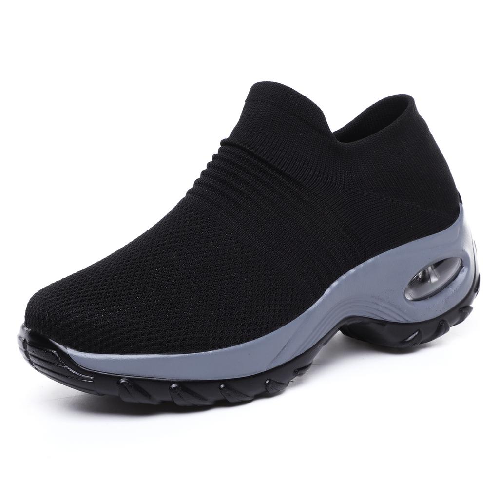 2019 public version spring new non-slip soft sole low-top mother socks shoes sports and leisure shoes foreign trade large size women's shoes