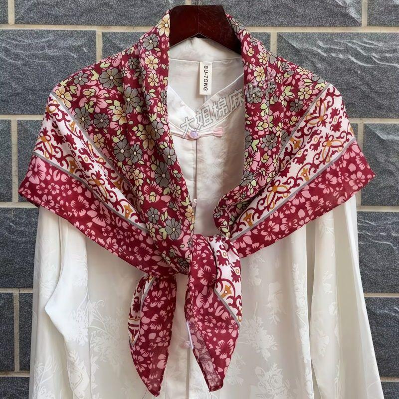 Retro Floral Japanese Style Cotton Linen Square Scarf - Women's Fashionable High-End Versatile Silk Feel Scarf