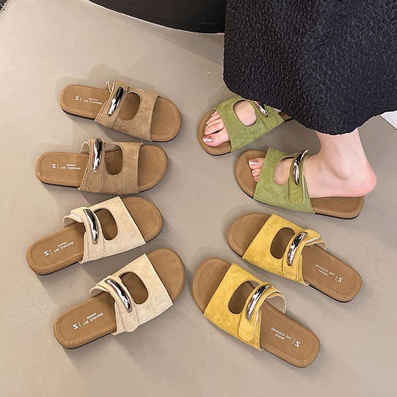 Klett-Hausschuhe für Damen zum Tragen 2025 Sommer neue Modelle mit Röcken, schöne Ein-Wort-Schlappen mit weicher Sohle, rutschfeste Strandschuhe