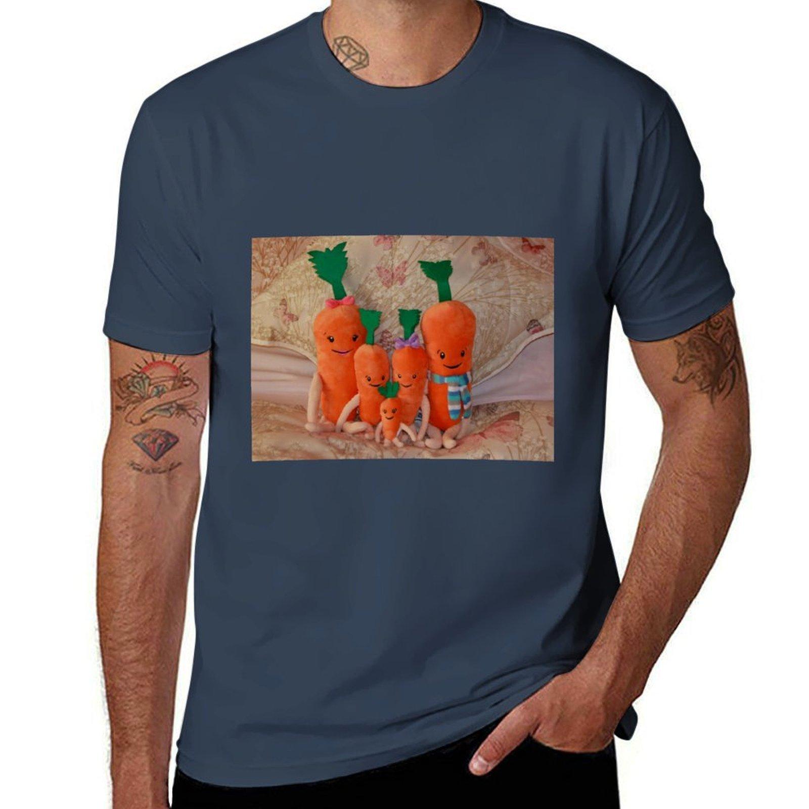 Carrot Family ( Kevin Katie Chardonnay Jasper Baby Carrot ) Tshirt Casual Trendy Streetwear Tee Shirt S
