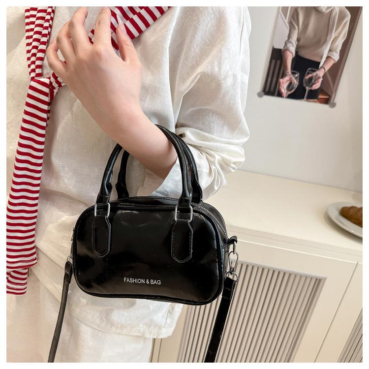 Neue Sommer Mode Einfache Damen Quadratische Tasche Perlen Schleife Umhängetasche Crossbody Tasche