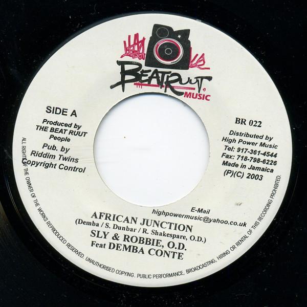 

7-дюймовая пластинка SLY ROBBIE O.D. ДЕМБА КОНТЕ Африканский Перекресток BR022 BEAT RUUT MUSIC 2003 Ямайка Регги Ска Даб Б/У