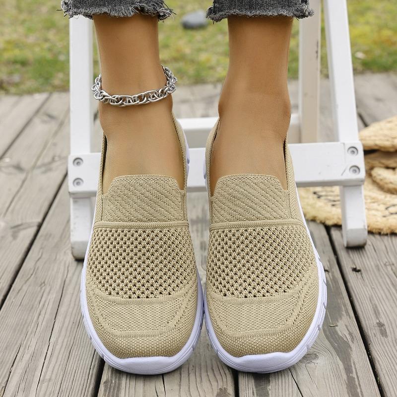 

New casual spring and autumn single shoes breathable mesh round head comfortable casual shoes women s large size women s shoes 36