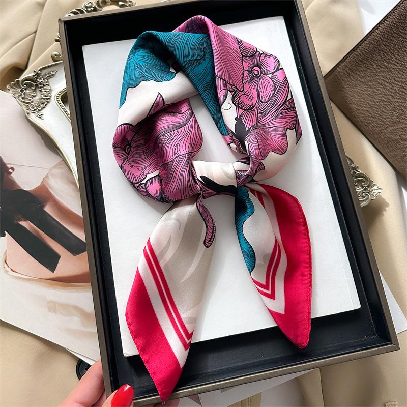

Luxury Brand Vintage Square Silk Scarf 70*70cm Bandana Women Hijab Female Hairband Headband Neckerchief Foulard Scarves Shawls 70X70cm