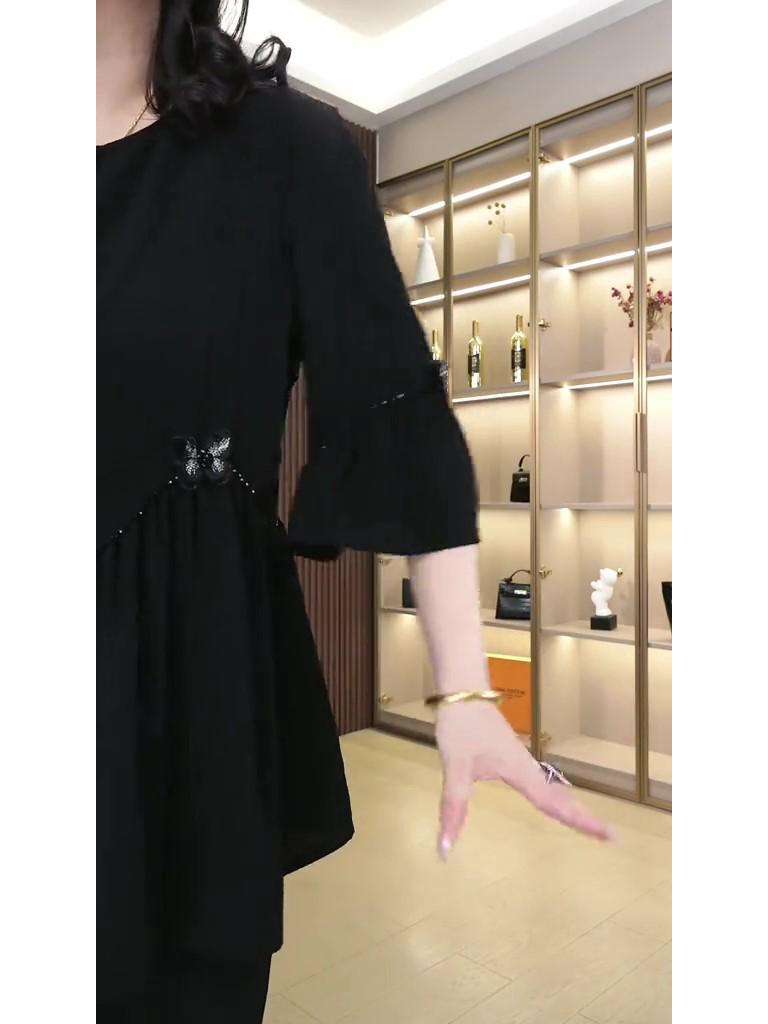 2025 European Style Chiffon A-Line Plus Size Slimming Top for Women