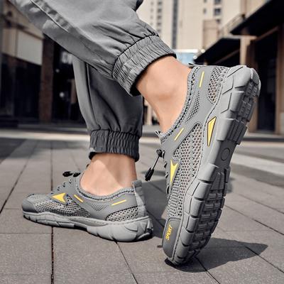 Neue Mesh-Schuhe Herren Sommer Atmungsaktiv Herrenschuhe Hohl Mesh Waten Schnelltrocknend Leicht Sport Freizeit Mesh-Schuhe