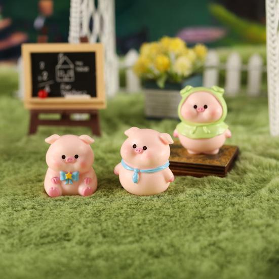Pig Ornament Small Pink Piglet Synthetic Resin Figurine with Raincoat Yellow Duck Micro Landscape Ornament