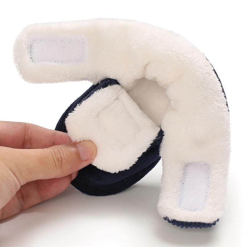 Herbst- und Winterschuhe aus Baumwolle, gepolsterte Schneestiefel, 0-1 Jahre alte warme Babyschuhe für Männer und Frauen, Schuhe mit weicher Sohle, Kleinkinderschuhe