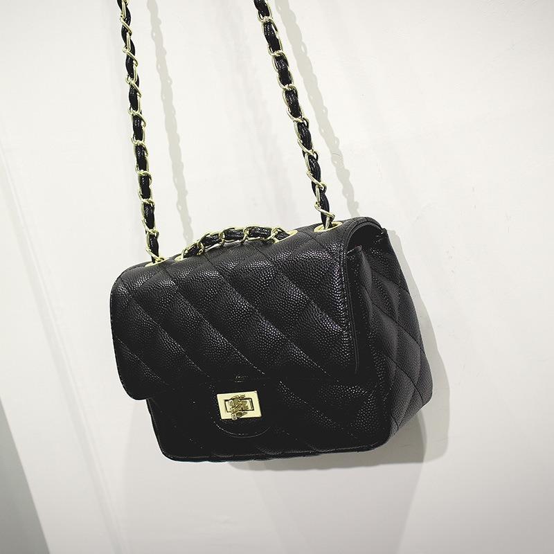Temperament Shoulder Bag Autumn and Winter Fashion New Casual Trend Women's Simple Small Bag Diamond Chain Bag