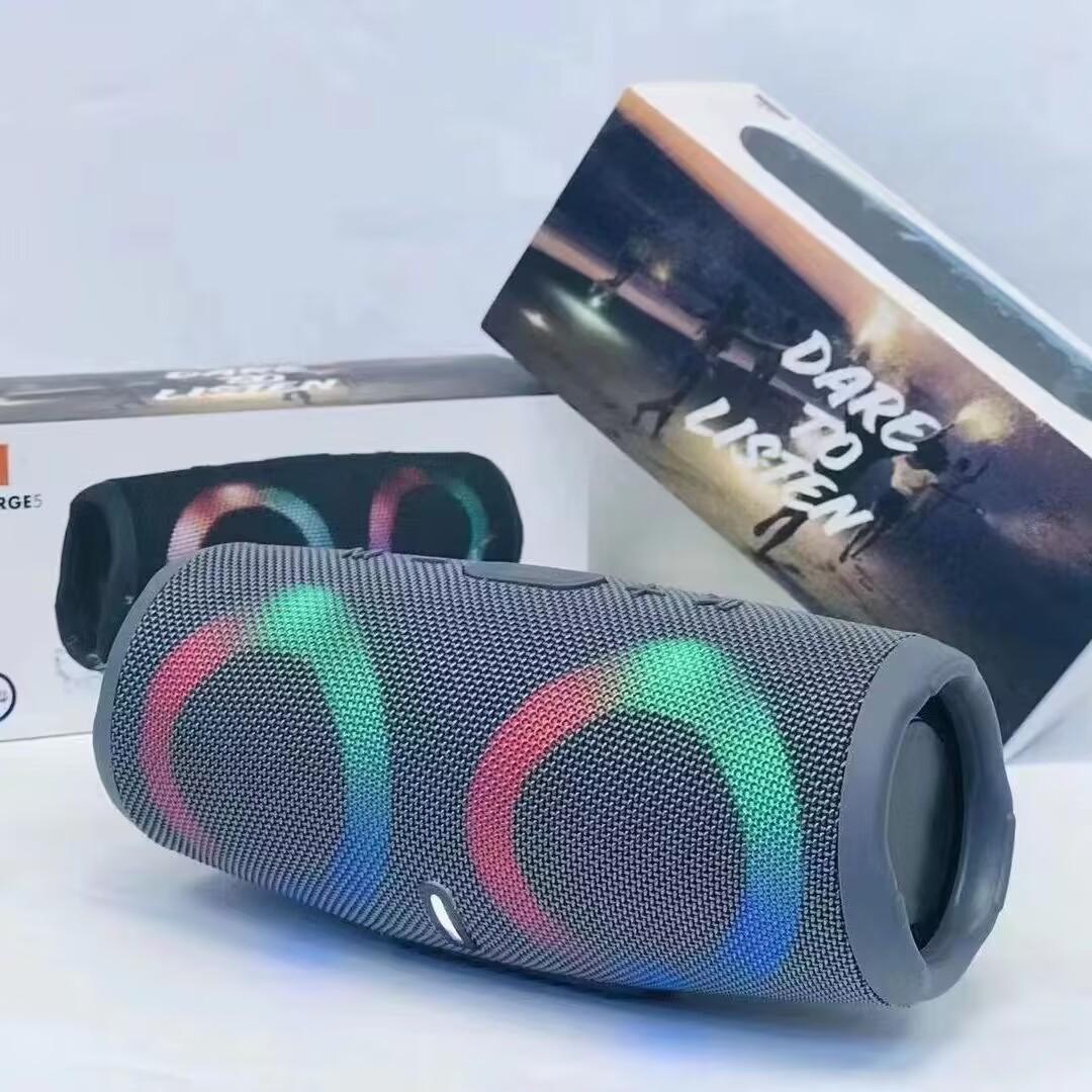 

Портативний водонепроникний Bluetooth-динамік високої потужності RGB, барвисте світло, бездротовий сабвуфер, 360 стереозвук, TWS FM Boom Box No strap сірий