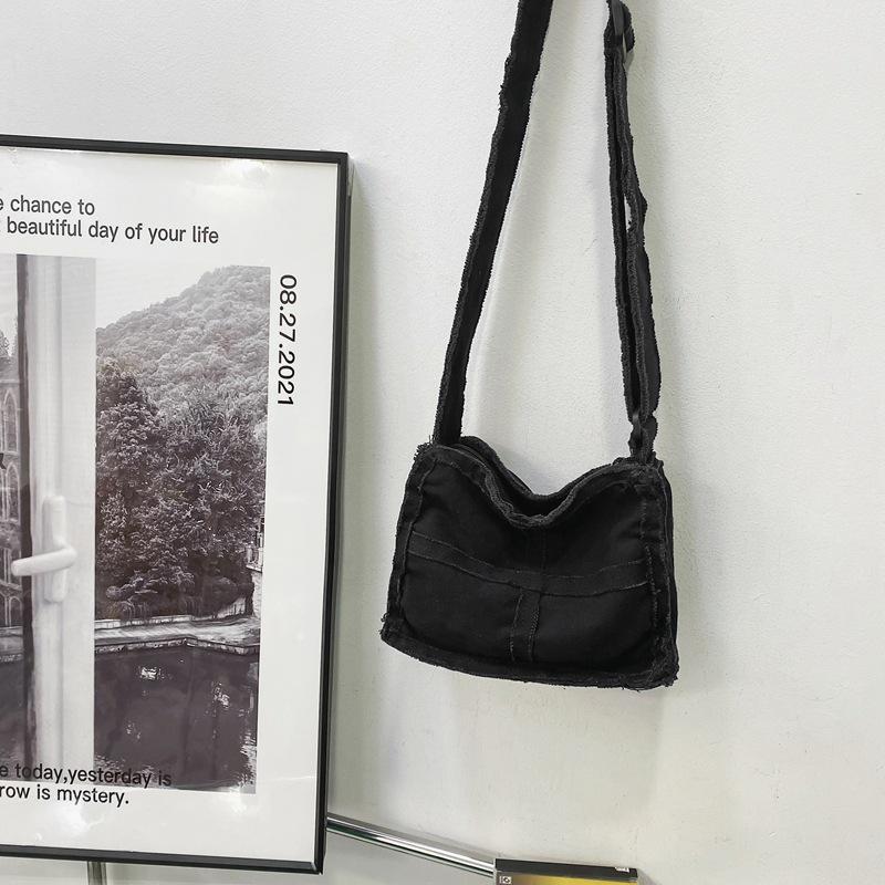 2024 Japanese Ins Canvas Retro Women's Shoulder Bag with Frayed Edges