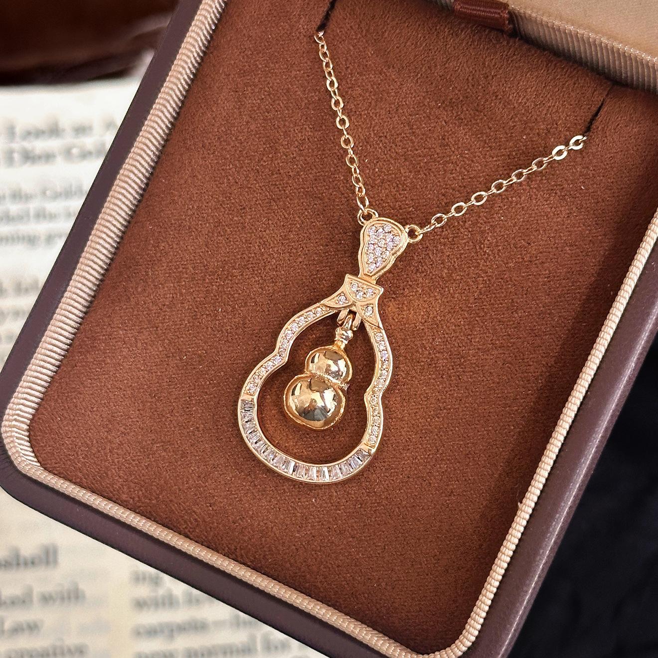 Xiaohongshu Hot Sale Hollow Smart Gourd Pendant National Style Zirconium Necklace Light Luxury Ethnic Style Necklace