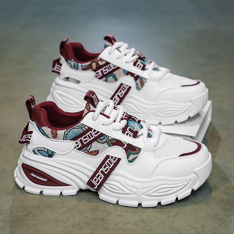 New Fashion New Men's Fashion Casual Low Top Sports Shoes Students Thick Sole Comfortable Sneakers Boys Male Classic Breathable Basketball Shoes