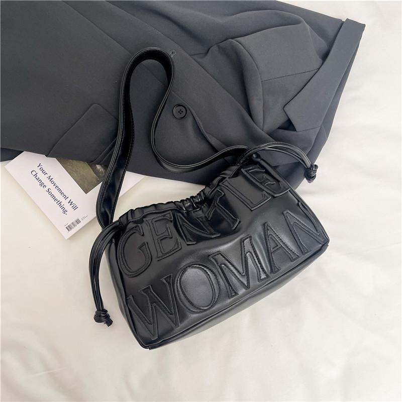 Embossed Letter Bag, New Heavy Industry Embroidery Thread Retro Dumpling Bag, Shoulder Bag чёрный