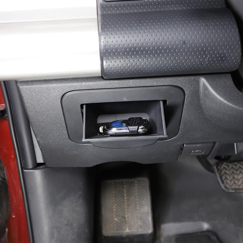 1pcs ABS Black Car Fuse Box Coin Container Bin Storage Tray Holder Fit For Toyota FJ Cruiser 2007- Auto Interior