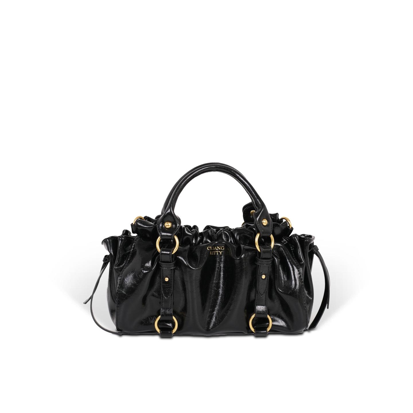 

Niche light luxury pleated handbag 2025 new black metal buckle shoulder crossbody bag fashionable retro motorcycle bag чёрный