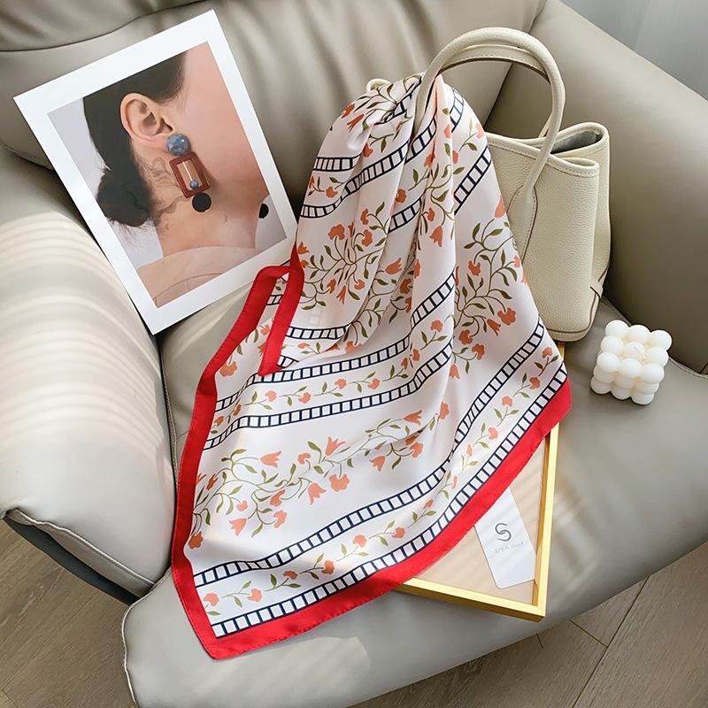 Korean Version of Literary and Artistic Floral Small Fresh Silk Scarf Square Scarf Women's Neck Spring and Summer New Neck Protection Versatile