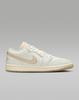 HV5157-100 Nike Air Jordan 1 Low Sail Pale Ivory Team Gold (De las mujeres)