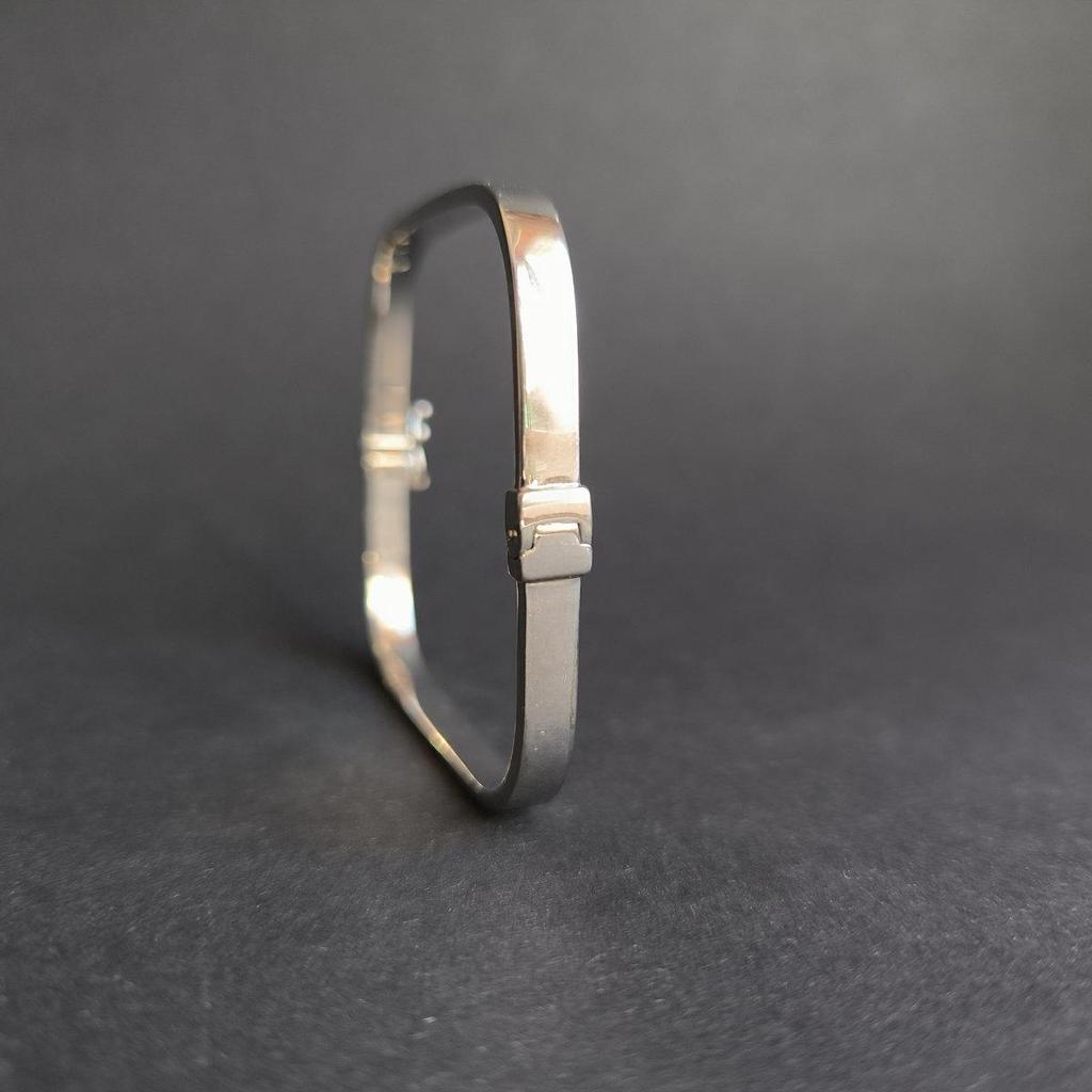 Silberarmband ohne Steine, Gewicht des Artikels 7,34 g (60002494)