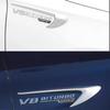 2pcs Vent Fender Trim Emblem Blade Logo V8 BITURBO 4MATIC+ for Mercedes Benz AMG V8 C200 C300 E300 E400 W213 Car Side Stickers