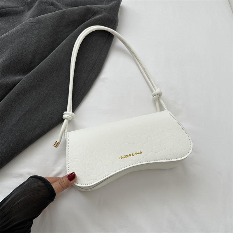 2023 New Autumn Fashion Simple Shoulder Bag Street Style Medium Pu Crossbody Bag