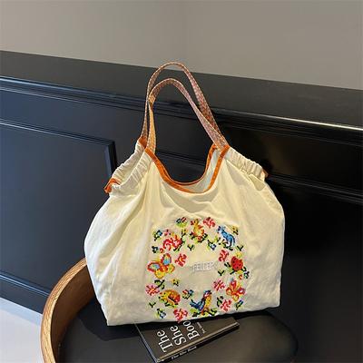 Dámské kabelky – Tašky přes rameno