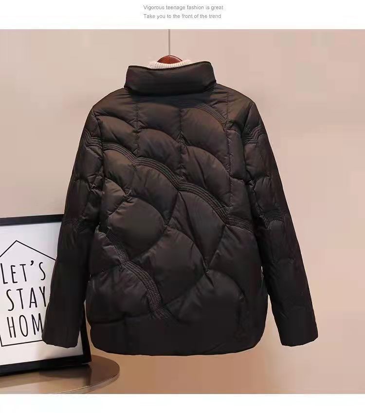 Light Down Jacket Women's Short Autumn and Winter New 90 White Duck Down Small Fashion Foreign Winter Coat Tide