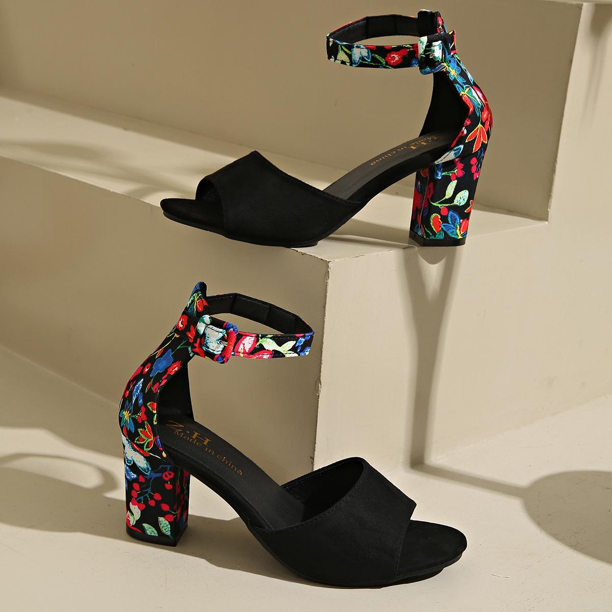 

Women 2026 Summer Shoes Sqaure High Sandals Vintage Flower Print Open Toe High Heels Woman Casual Buckle Ankle Strap Sandalse 45