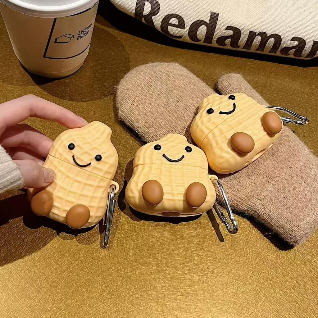 For AirPods Pro 2/AirPods Pro Silicone Case Peanut Shaped Earphone Protective Cover with Buckle