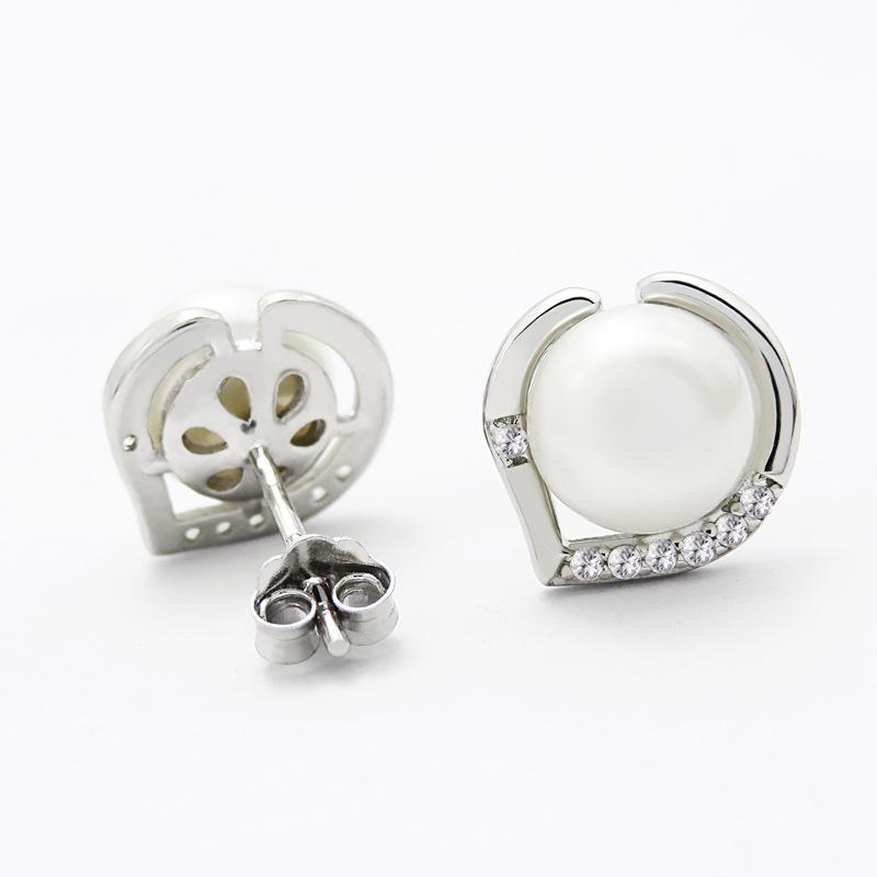 Fashion Freshwater Stud Earrings, High-End Love Earrings, Versatile Temperament Earrings