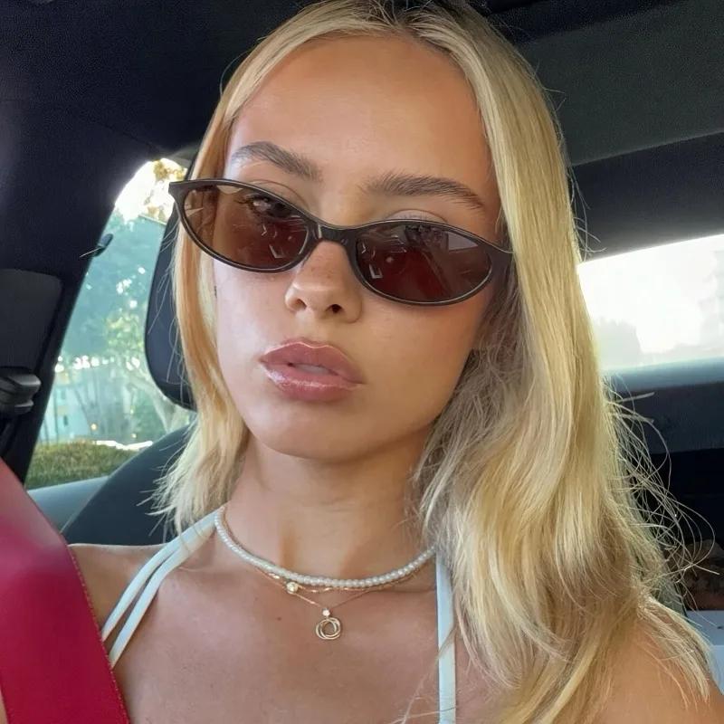 1 Piece of Women's Retro Small Frame Glasses Is Perfect for Summer Beach Vacations Travel and Festivals