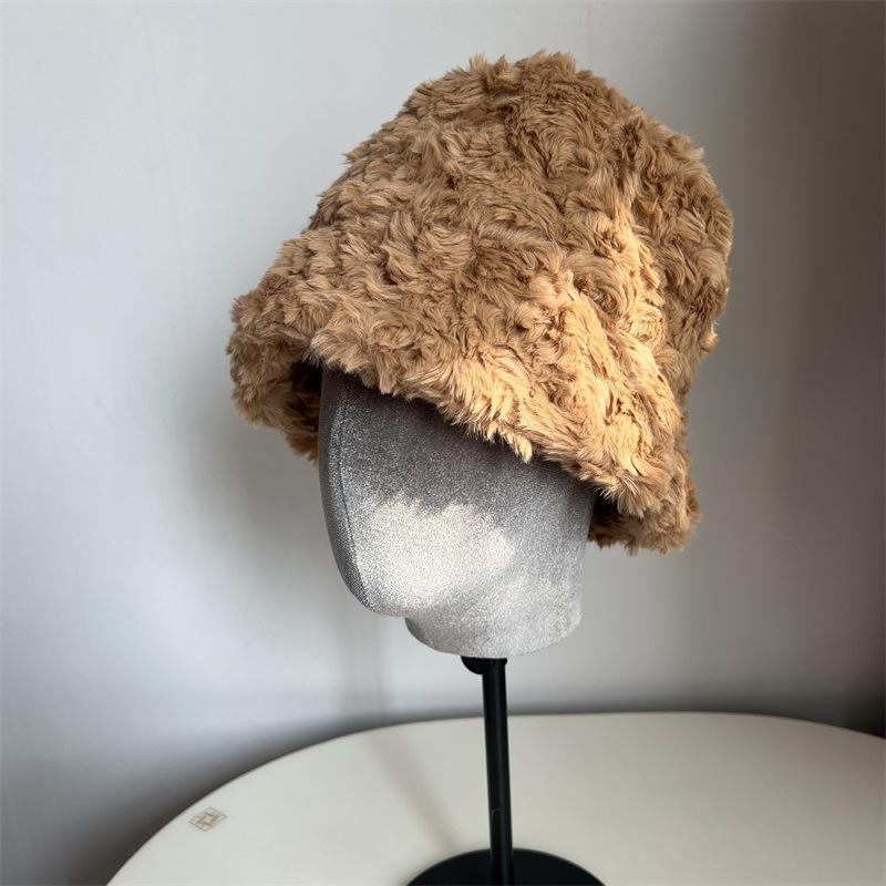 Fashion lamb wool plush bucket hat women's winter plush thickened warm temperament versatile cold hat