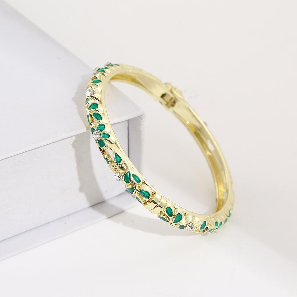 Vintage Enamel Bangle Traditional Flower Flower Enamel Bangle Cloisonne Bracelet Gift Giving темно-зеленого