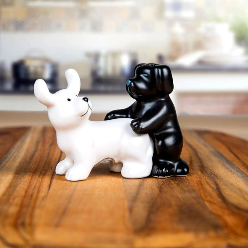 Black And White Ceramic Dog Salt And Pepper Shaker Set Spice Jar Funny Novelty Gift For Dog Lovers And Kitchen Humor Restaurant