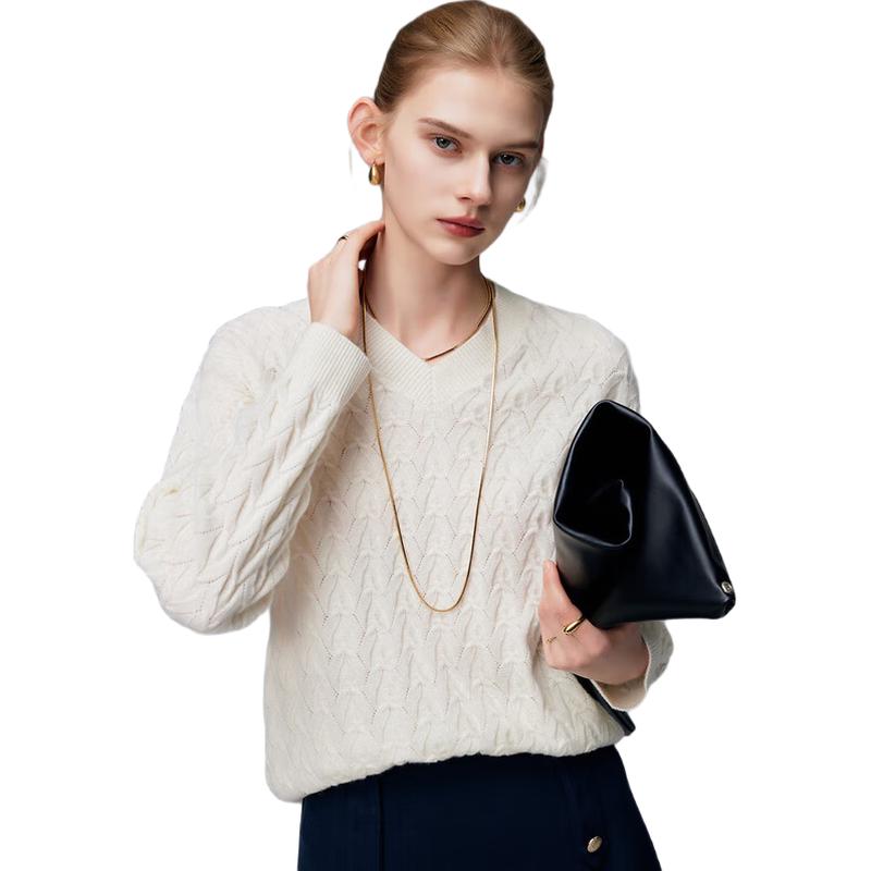 Paro Women's 100% Cashmere Cable Knit V-Neck Sweater