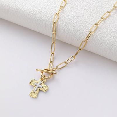 Dámský zlatý křížek s přívěskem osázeným diamanty - Niche design, Lehký luxusní šperk