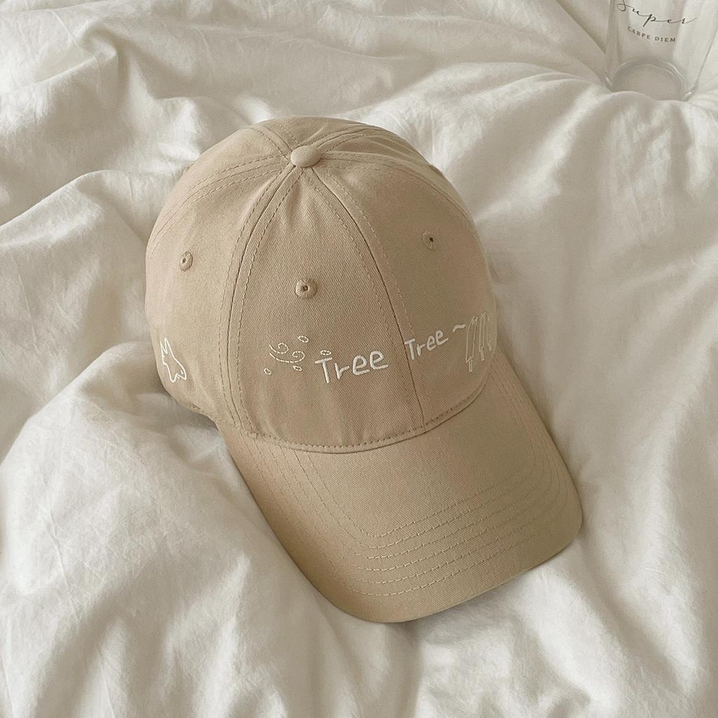 Fashion Hat Fashion Korean version of letter embroidered baseball cap children spring and summer new versatile face small casual cap men