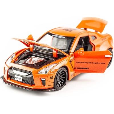 Model auta Nissan GTR v měřítku 1/32, stahovací autíčko se zvukem a světlem pro děti Batole Kluci Dívčí Dárková kolekce