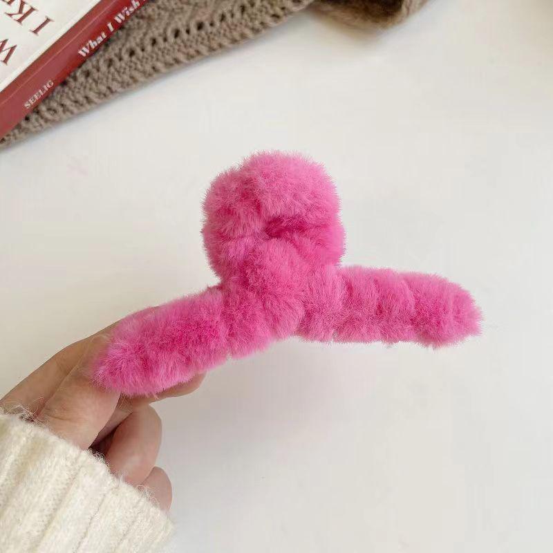 Autumn/Winter Furry Korean Plush Shark Hair Clip - Cute Updo Claw, Cross Clip, One-Word Design