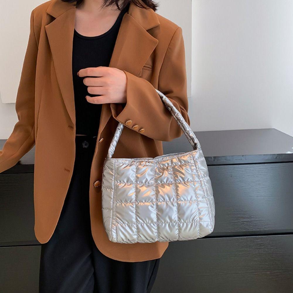 Vyšívaná prošívaná bavlněná taška tote na dojíždění, nadýchaná taška, volnočasová bavlnou vycpaná kabelka, zima