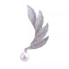 Simple and Elegant Feather Brooch, High-end Feminine Charm and Grace, Pearl Brooch, Niche Design Sense Brooch