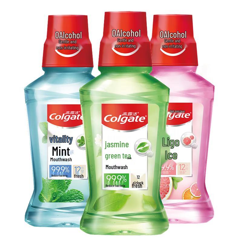 Colgate Fresh Breath Mouthwash 500ml Multi-Pack