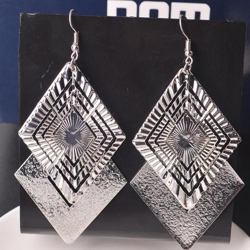 Bohemian Geometric Gold Color Ginkgo Biloba Leaf Shape Drop Earrings for Women Statement Earring Jewelry Accessory Punk Style