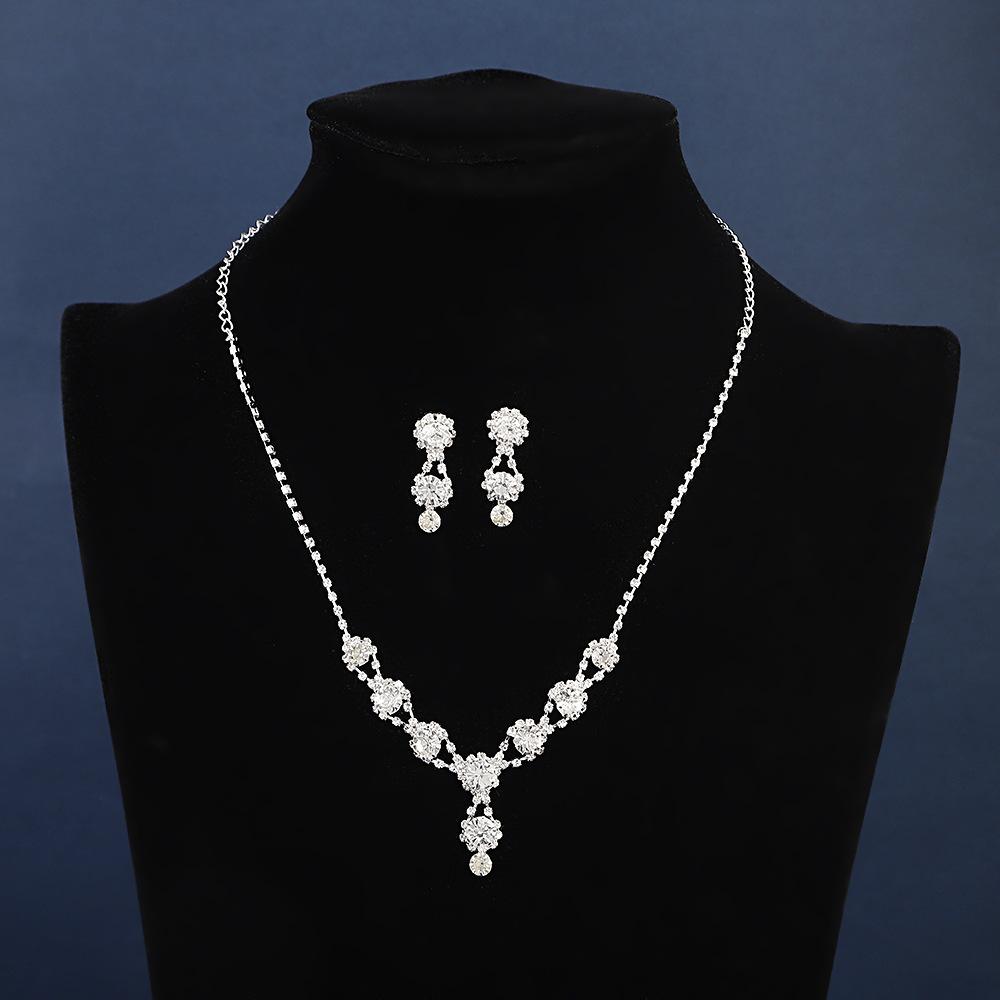 Exaggerated Style Necklace Set Light Luxury High-End Zircon Stud Earrings Versatile Bridal Jewelry Set