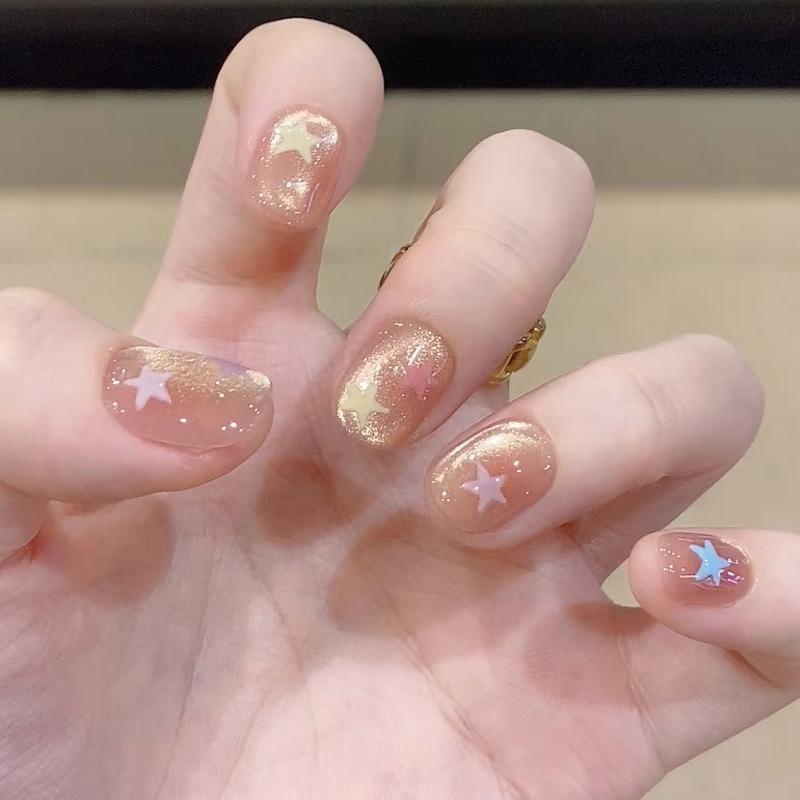 

Градиєнтні золотисті фольговані знімні наклейки для нігтів - Осінньо-зимова колекція