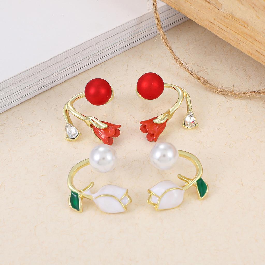 2026 Pearl Stud Earrings Spring and Summer Sweet Light Luxury Tulip Femininity Alloy Flower Internet Celebrity Earrings Earrings Wholesale