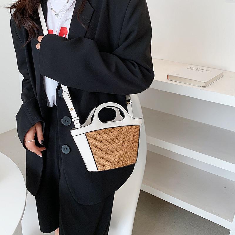 Retro Portable Fur Bag Substitute Vegetable Basket Bag Imitation Straw Pattern Women's Bag Handbag Dealer